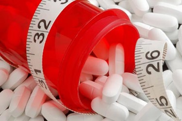 GettyImages-92231275-glp-pill-medicine-weight