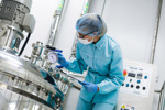 iStock-675680772-lab-manufacturing