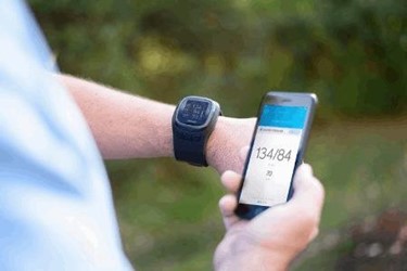 Omron Healthcare, Inc 7 Series Wrist Blood Pressure Monitor, Quantity