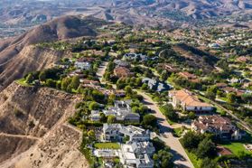 calabasas_Getty-1344028261