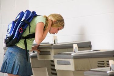 GettyImages-87601259 school water fountain GettyImages-87601259 school water fountain
