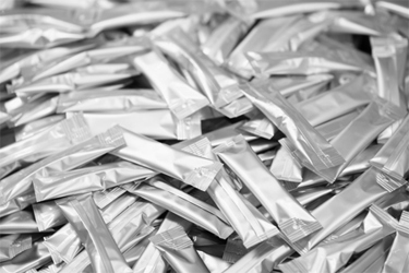 GettyImages-993779840-stick-pack-manufacturing-packaging GettyImages-993779840-stick-pack-manufacturing-packaging