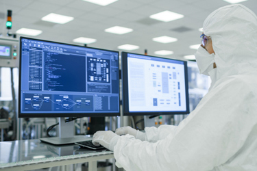 data analyzing laboratory, Product Manufacturing Process, Pharmaceutics, Biotechnology-GettyImages-1087218922 data analyzing laboratory, Product Manufacturing Process, Pharmaceutics, Biotechnology-GettyImages-1087218922