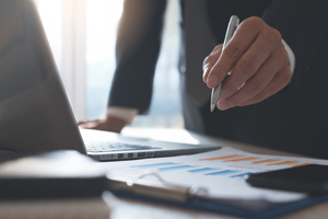 Clinical Data Management GettyImages-1316437398-planning-strategy-data