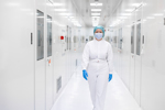 GettyImages-1405217456-cleanroom-lab