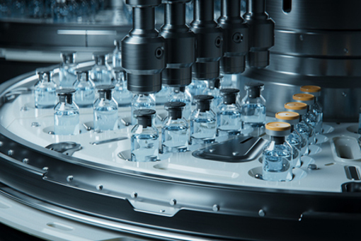 pharmaceutical production plant, automation technology, bottles, vials-GettyImages-2213180417