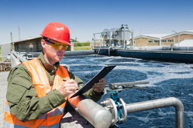 GettyImages-521622885 industrial wastewater
