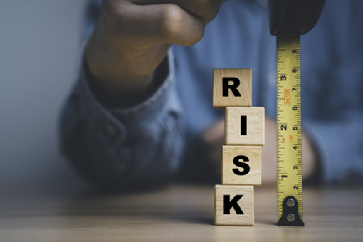 risk analysis investigate management and assessment-GettyImages-2150553576