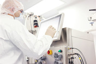 GettyImages-675822224-cleanroom-lab-manufacturing