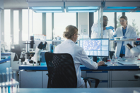 GettyImages-1291031560-lab-research-computer
