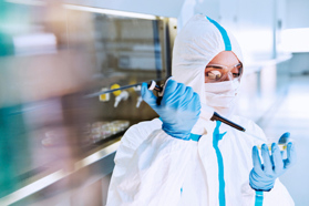 A Platform For Stable LVV Production Cell Lines Yield GettyImages-525440825-cleanroom-pipette-lab