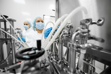 GettyImages-1432665190-pharma-manufacturing-tubes-connectors GettyImages-1432665190-pharma-manufacturing-tubes-connectors