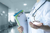 bioanalysis-GettyImages-2204603461