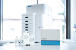 proteoanalyzer-with-kit-left