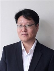 Professor Philhan Kim