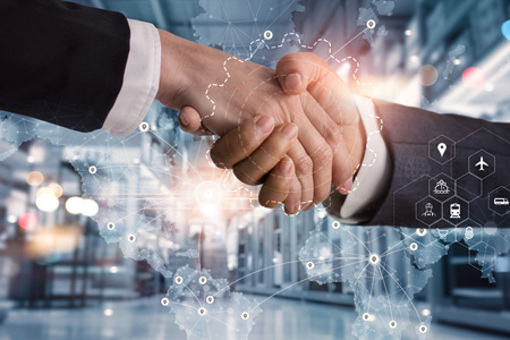 Logistics-transportation-GettyImages-1384980908