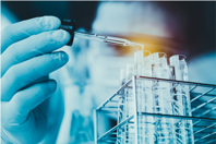 GettyImages-1016958284 biosimilar lab