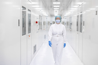 GettyImages-1405217456 woman in lab