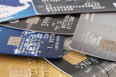 450-300_credit cards 1
