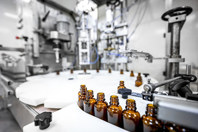 pharmaceutical-laboratory-GettyImages-1421402598