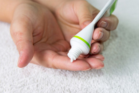 iStock-938242776-skin-lotion-topical