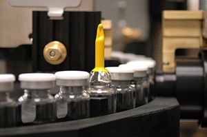 In-Process Monitoring Of Headspace Oxygen Levels In Parenteral Containers In-Process Monitoring Of Headspace Oxygen Levels In Parenteral Containers