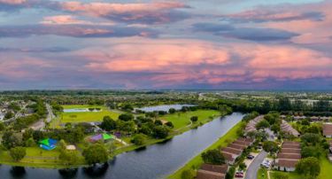 GettyImages-1720389686 sunrise florida