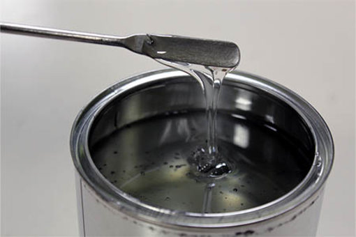 GettyImages-2184018692-adhesive-mixing