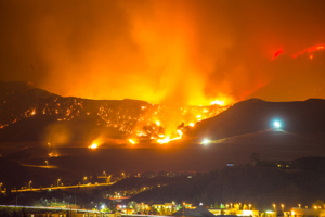 Santa Clarita wildfire-GettyImages-587794546