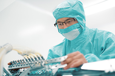 Pharma manufacturing GettyImages-510658717 Pharma manufacturing GettyImages-510658717