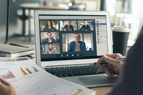 Talking-working-video-calling-GettyImages-1355529014