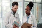 trial-sponsors-clinical-GettyImages-2274775156
