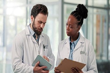 trial-sponsors-clinical-GettyImages-2274775156