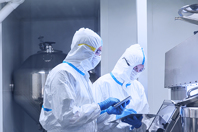 The Ultimate Guide To Digitizing Pharma Manufacturing Cleanroom GettyImages-525440759
