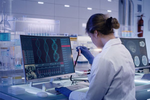 GettyImages-1224202684-laboratory-dna-scientist-research-monitoring