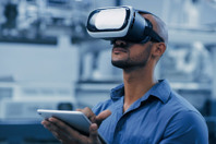 VR/XR In Drug Manufacturing: No Longer Sci-Fi Digital virtual reality-GettyImages-1488644028