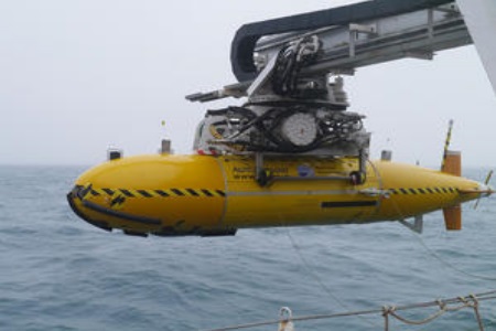 Robot Cameras Monitor Deep Sea Ecosystems