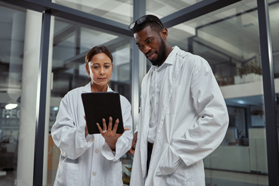 Scientists Viewing Tablet GettyImages-1370154332