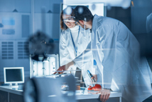 GettyImages-1214112149-lab-team-collaboration-research GettyImages-1214112149-lab-team-collaboration-research