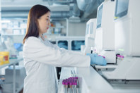 Using Next Generation Sequencing To Test Raw Materials GettyImages-2190246963-dna-sequencing-laboratory-scientist