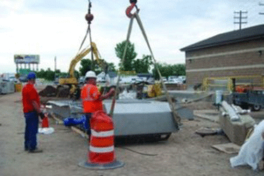 Screenmaster-CS-With-Crane-2-1 Screenmaster-CS-With-Crane-2-1