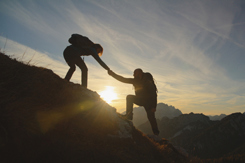 couple hiking-GettyImages-2174757730