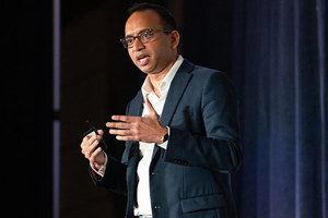 Clinical Trials At A Crossroads Gaurav speaking at DPHARM 2025_450x300