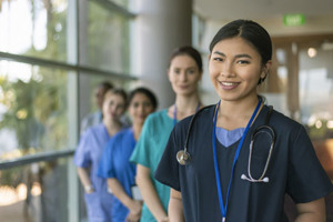 GettyImages-1293373244 clinical team