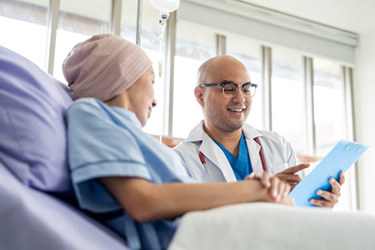 oncology-clinical-GettyImages-2228804507 oncology-clinical-GettyImages-2228804507
