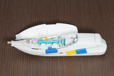 Autoinjector-ThinkstockPhotos-5187508671 Autoinjector-ThinkstockPhotos-5187508671