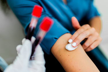 GettyImages-2233249181_bloodwork