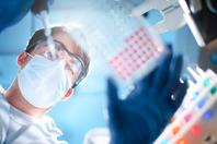 Greater Versatility: Multi-Well Inserts Allow For A Two-Chamber System GettyImages-157697835 lab, titer, research