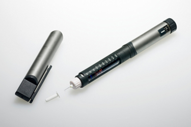 GettyImages-76800103-insulin-pen-injector