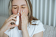 Nasal spray, allerfies, common cold-GettyImages-2147519597